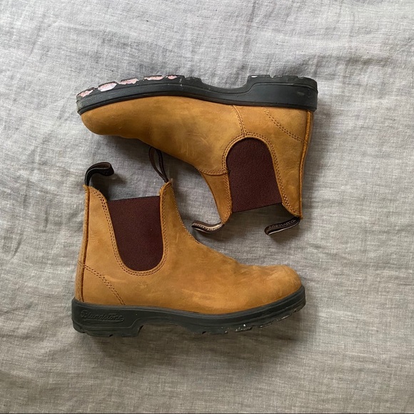 Blundstone Shoes - Blundstone 561 Chelsea Boots